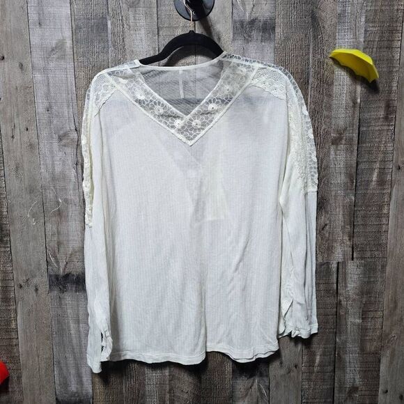 Free People Angel Food Lola Laced Ivory Top Size Medium - Picture 3 of 5